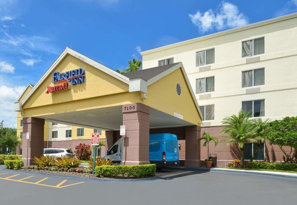 Fairfield Inn Orlando Airport Luaran gambar